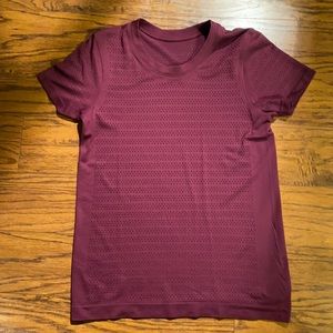 Lululemon Breeze By short sleeve